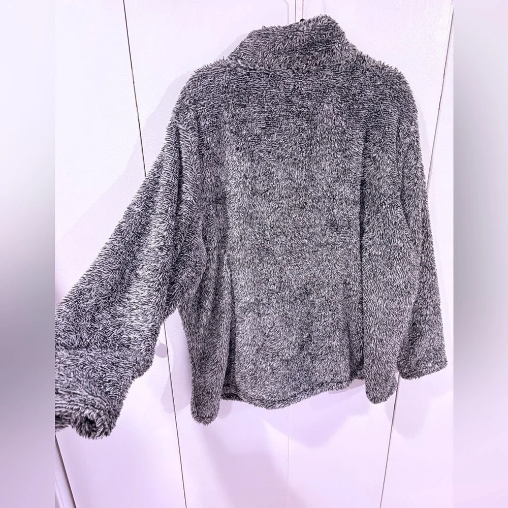 Disney Parks gray sherpa fleece zip-up jacket with a Mickey Mouse icon Plus